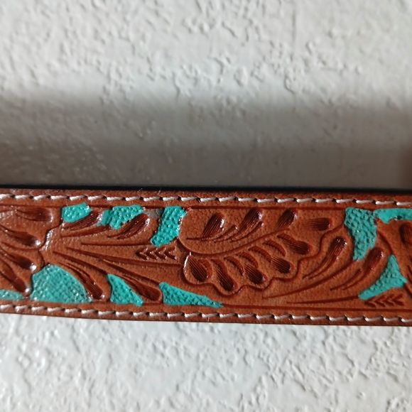 Brown Leather Belt with Silver Buckle - Picture 3 of 3